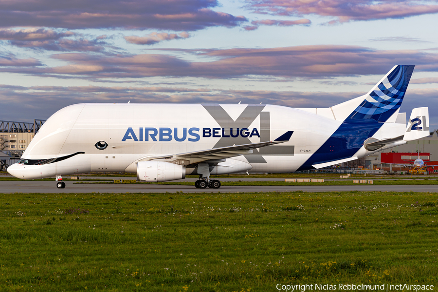 Airbus Transport International Airbus A330-743L Beluga XL (F-GXLH) | Photo 406573