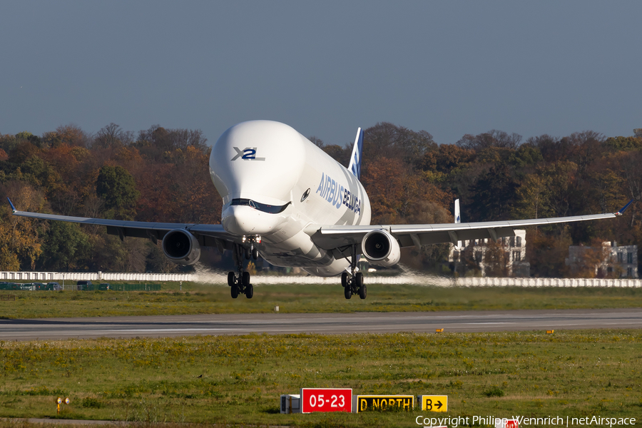 Airbus Transport International Airbus A330-743L Beluga XL (F-GXLH) | Photo 409394