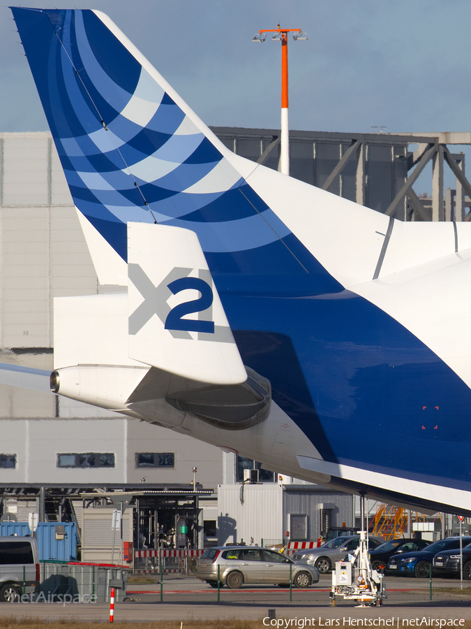 Airbus Transport International Airbus A330-743L Beluga XL (F-GXLH) | Photo 424510