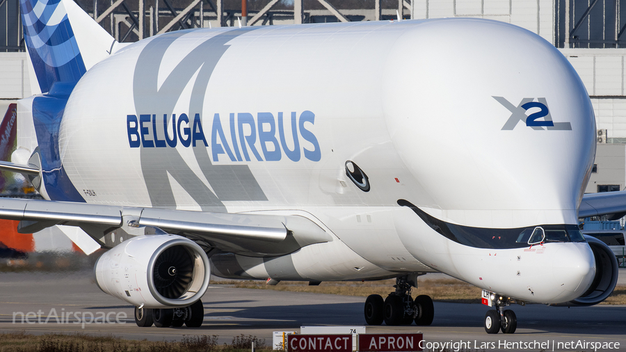 Airbus Transport International Airbus A330-743L Beluga XL (F-GXLH) | Photo 424537