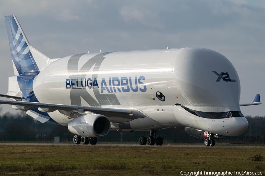 Airbus Transport International Airbus A330-743L Beluga XL (F-GXLH) | Photo 425829