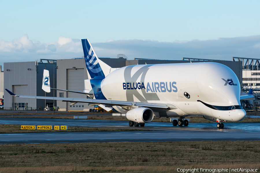 Airbus Transport International Airbus A330-743L Beluga XL (F-GXLH) | Photo 425830