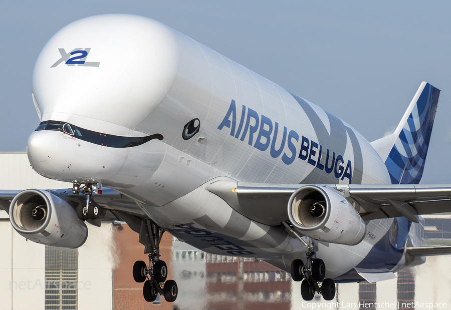 Airbus Transport International Airbus A330-743L Beluga XL (F-GXLH) | Photo 431316