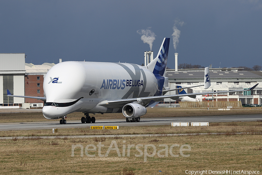 Airbus Transport International Airbus A330-743L Beluga XL (F-GXLH) | Photo 436931