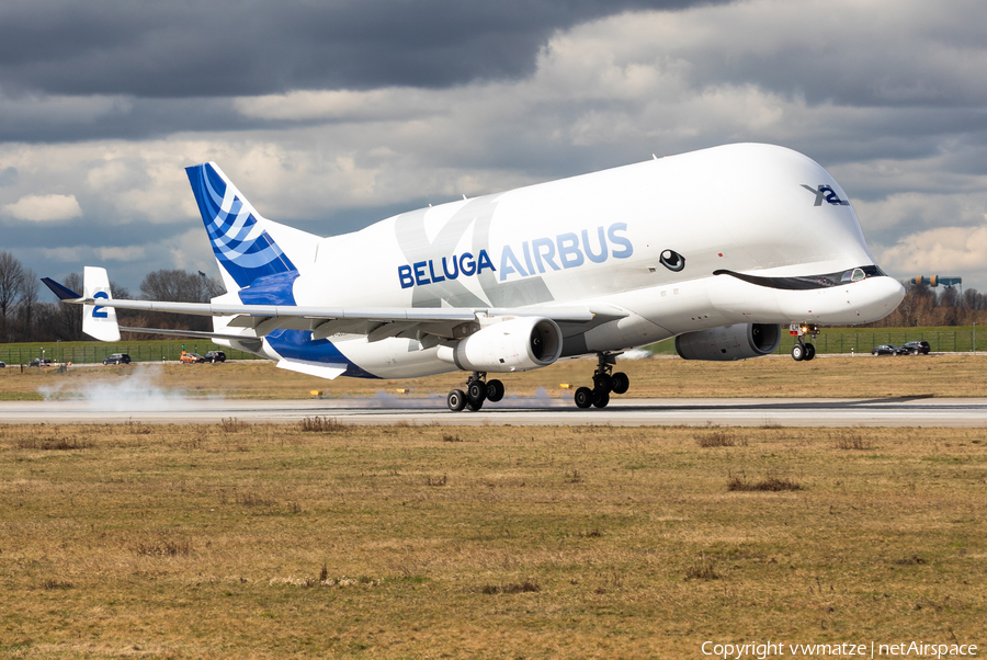 Airbus Transport International Airbus A330-743L Beluga XL (F-GXLH) | Photo 437335