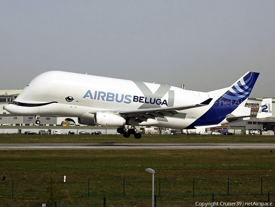 Airbus Transport International Airbus A330-743L Beluga XL (F-GXLH) | Photo 516230
