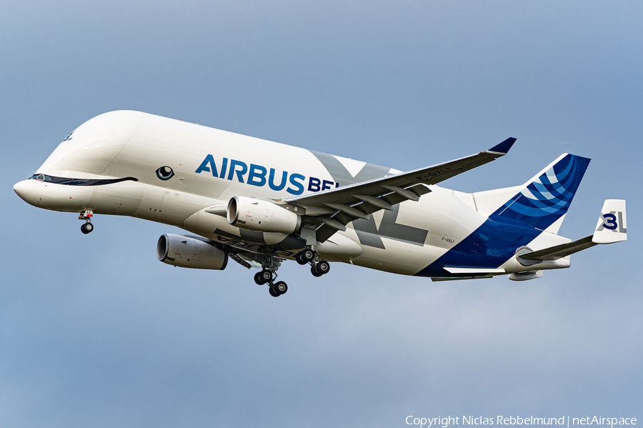 Airbus Transport International Airbus A330-743L Beluga XL (F-GXLI) | Photo 411993