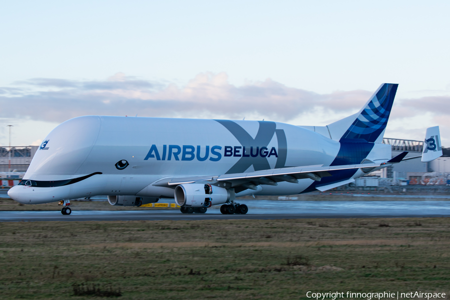 Airbus Transport International Airbus A330-743L Beluga XL (F-GXLI) | Photo 425848