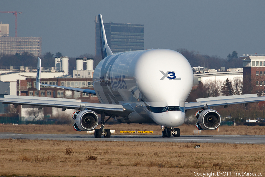Airbus Transport International Airbus A330-743L Beluga XL (F-GXLI) | Photo 433855