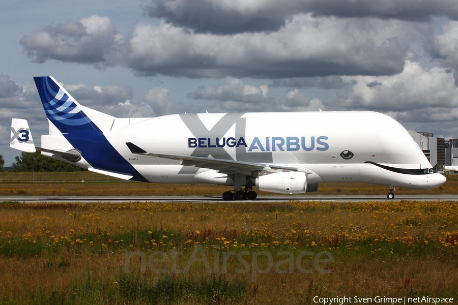 Airbus Transport International Airbus A330-743L Beluga XL (F-GXLI) | Photo 517881