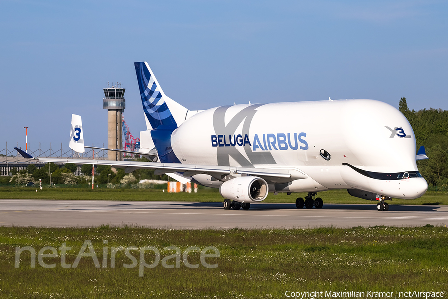 Airbus Transport International Airbus A330-743L Beluga XL (F-GXLI) | Photo 521005
