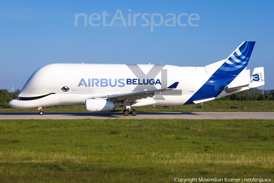 Airbus Transport International Airbus A330-743L Beluga XL (F-GXLI) | Photo 521007