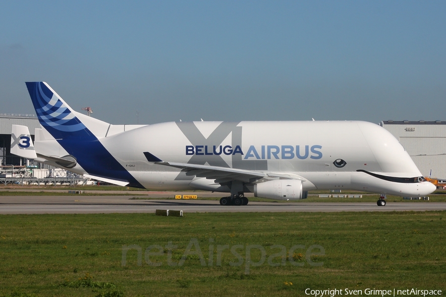 Airbus Transport International Airbus A330-743L Beluga XL (F-GXLI) | Photo 529404