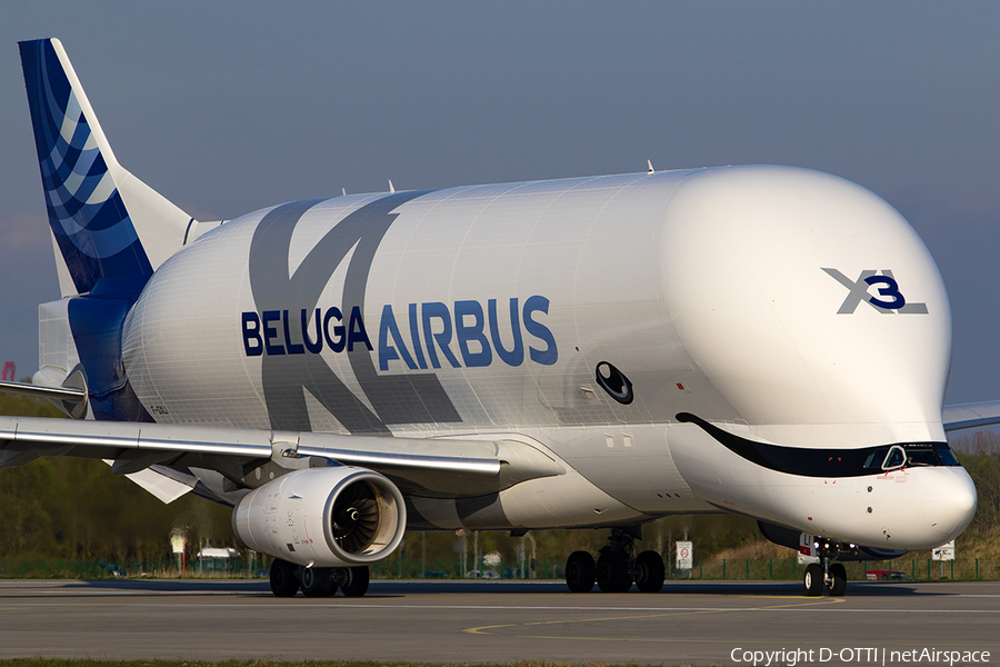 Airbus Transport International Airbus A330-743L Beluga XL (F-GXLI) | Photo 564208