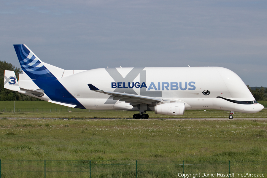 Airbus Transport International Airbus A330-743L Beluga XL (F-GXLI) | Photo 638667