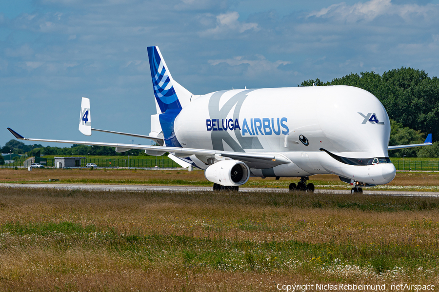 Airbus Transport International Airbus A330-743L Beluga XL (F-GXLJ) | Photo 513168