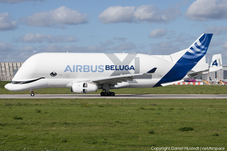 Airbus Transport International Airbus A330-743L Beluga XL (F-GXLJ) | Photo 531848