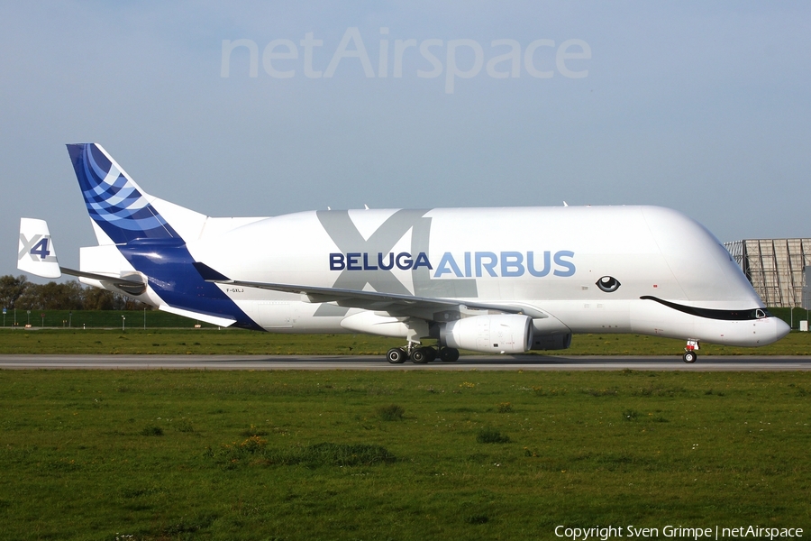 Airbus Transport International Airbus A330-743L Beluga XL (F-GXLJ) | Photo 535928