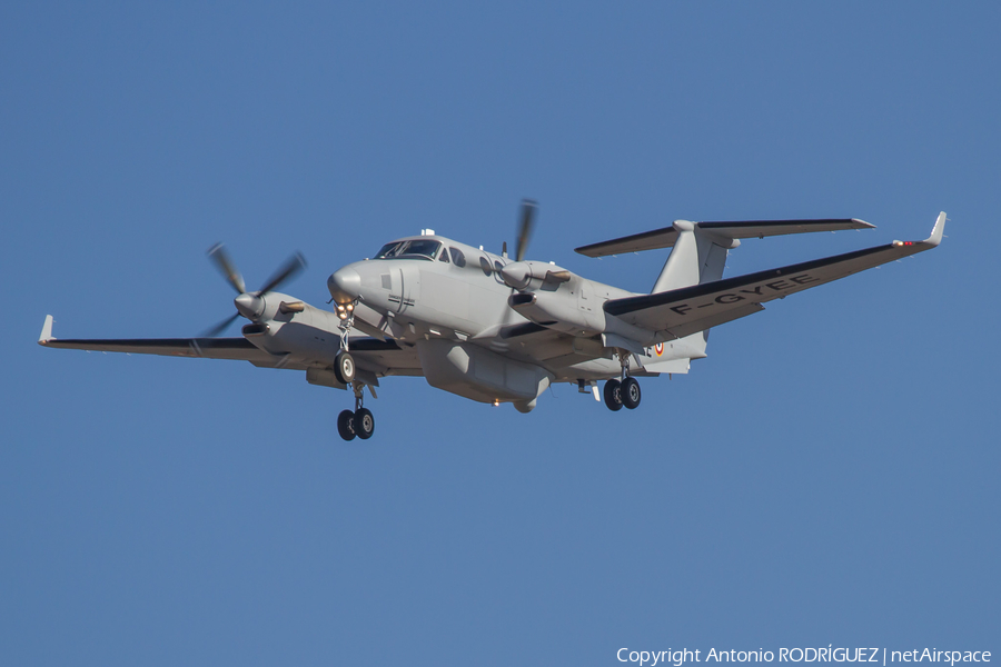 French Air Force (Armée de l’Air) Beech King Air 350 (F-GYEE) | Photo 336292