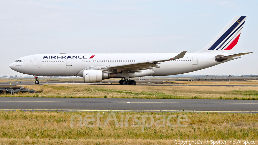 Air France Airbus A330-203 (F-GZCE) | Photo 354183