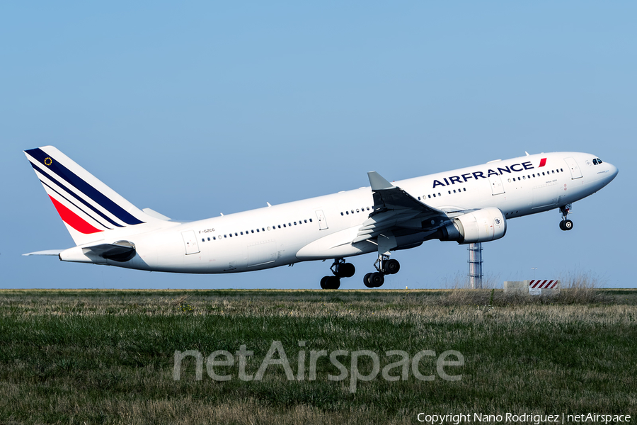 Air France Airbus A330-203 (F-GZCG) | Photo 128952