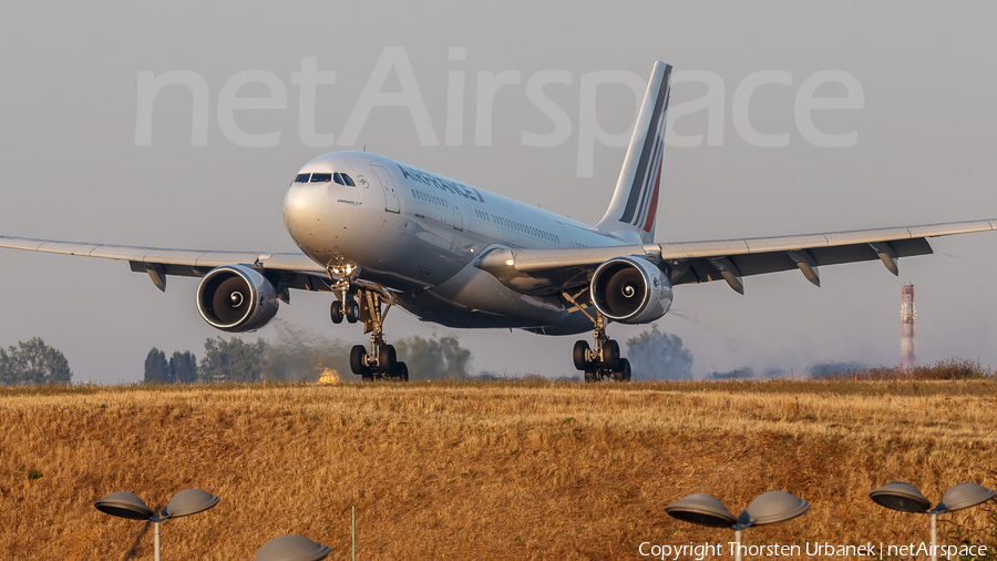 Air France Airbus A330-203 (F-GZCG) | Photo 264102