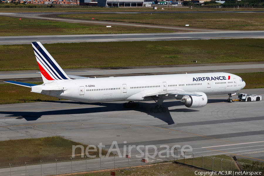 Air France Boeing 777-328(ER) (F-GZNA) | Photo 331123