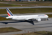 Air France Boeing 777-328(ER) (F-GZNA) at  Sao Paulo - Guarulhos - Andre Franco Montoro (Cumbica), Brazil