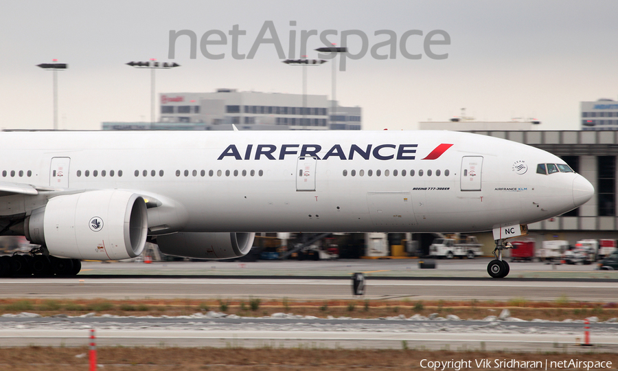 Air France Boeing 777-328(ER) (F-GZNC) | Photo 115469