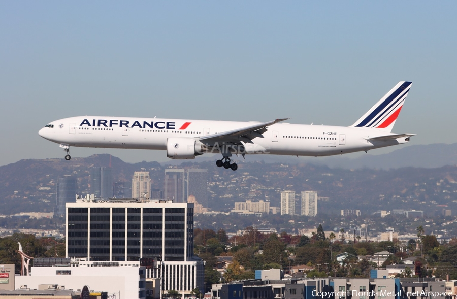 Air France Boeing 777-328(ER) (F-GZNE) | Photo 655365