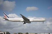 Air France Boeing 777-328(ER) (F-GZNK) at  Miami - International, United States