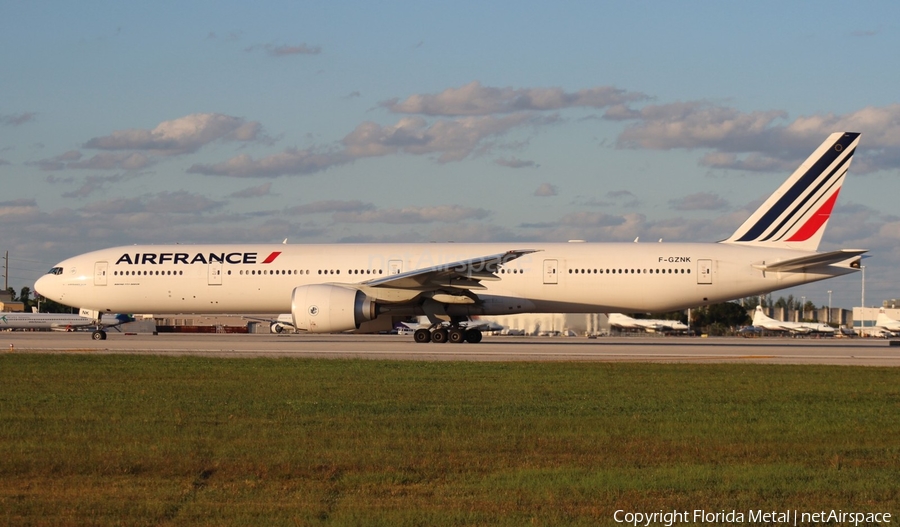 Air France Boeing 777-328(ER) (F-GZNK) | Photo 297967