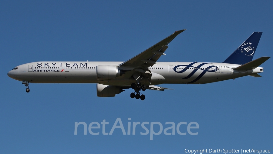 Air France Boeing 777-328(ER) (F-GZNN) | Photo 221153