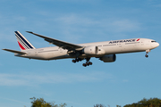 Air France Boeing 777-328(ER) (F-GZNO) at  Paris - Charles de Gaulle (Roissy), France