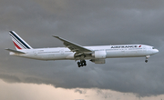 Air France Boeing 777-328(ER) (F-GZNQ) at  Miami - International, United States
