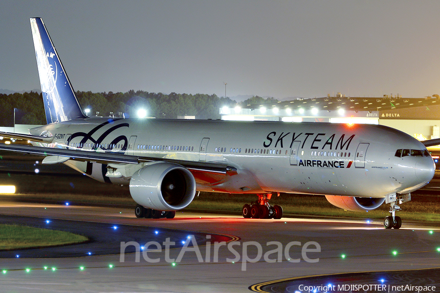 Air France Boeing 777-328(ER) (F-GZNT) | Photo 267036