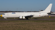 ASL Airlines France Boeing 737-4Q8(SF) (F-GZTK) at  Hannover - Langenhagen, Germany