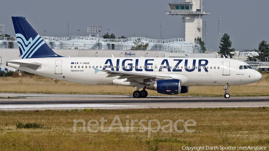Aigle Azur Airbus A320-214 (F-HBIB) | Photo 354201
