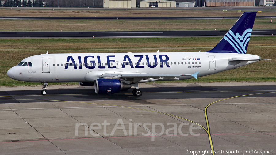 Aigle Azur Airbus A320-214 (F-HBIB) | Photo 261992