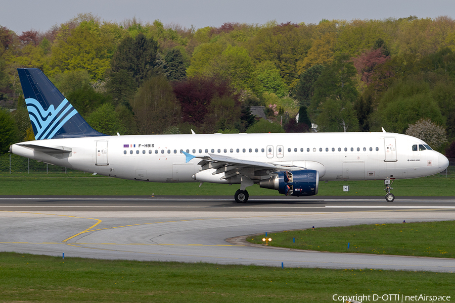 Aigle Azur Airbus A320-214 (F-HBIS) | Photo 240934