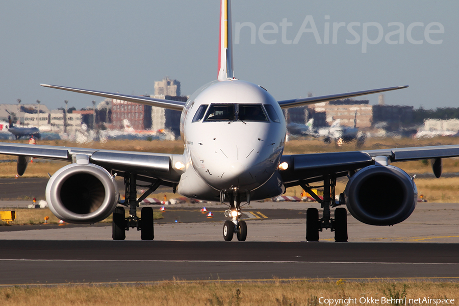 HOP! Embraer ERJ-190STD (ERJ-190-100STD) (F-HBLI) | Photo 80813