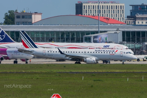 Air France HOP Embraer ERJ-190STD (ERJ-190-100STD) (F-HBLV) at  Warsaw - Frederic Chopin International, Poland