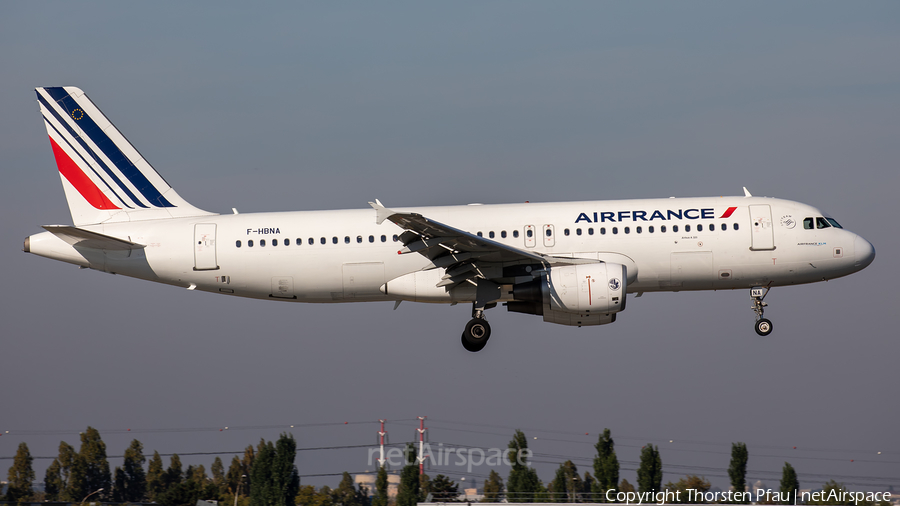 Air France Airbus A320-214 (F-HBNA) | Photo 438839
