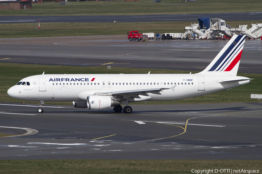 Air France Airbus A320-214 (F-HBNF) | Photo 380425