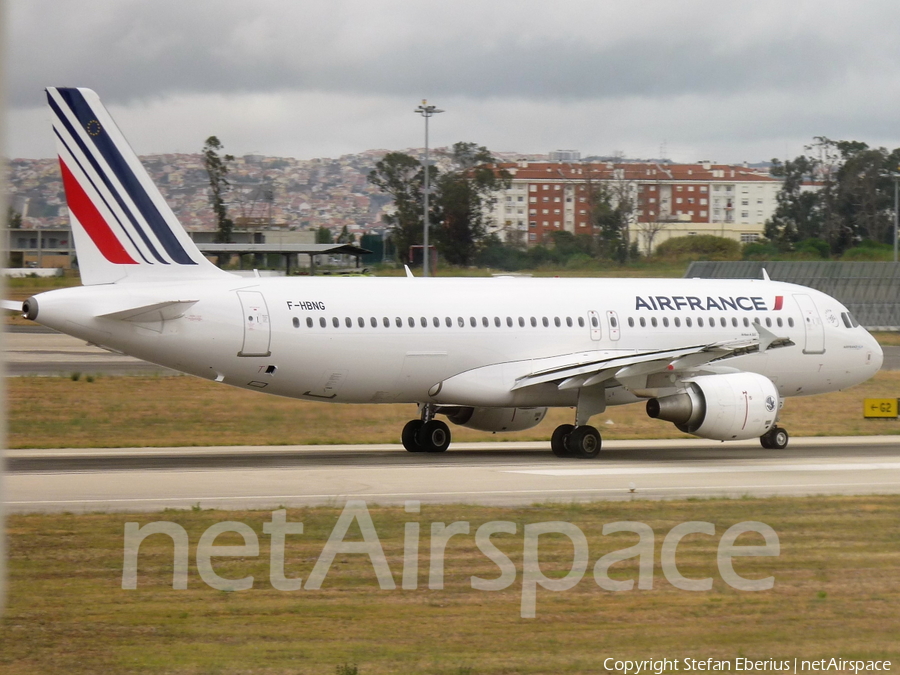 Air France Airbus A320-214 (F-HBNG) | Photo 381053