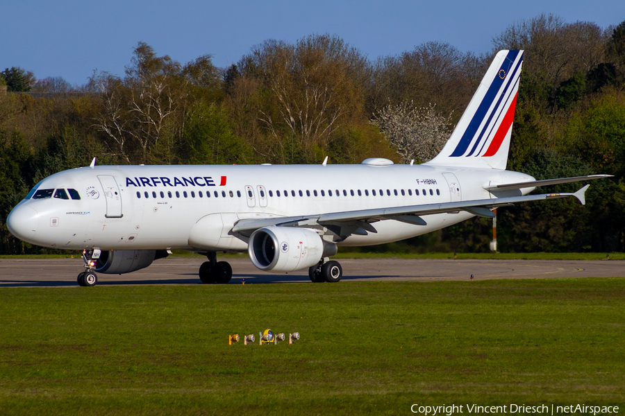 Air France Airbus A320-214 (F-HBNH) | Photo 565134