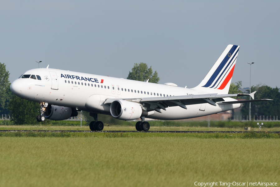 Air France Airbus A320-214 (F-HBNJ) | Photo 606458