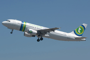 Transavia France Airbus A320-214 (F-HBNL) at  Porto, Portugal