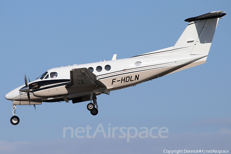 (Private) Beech King Air B200GT (F-HDLN) | Photo 367363