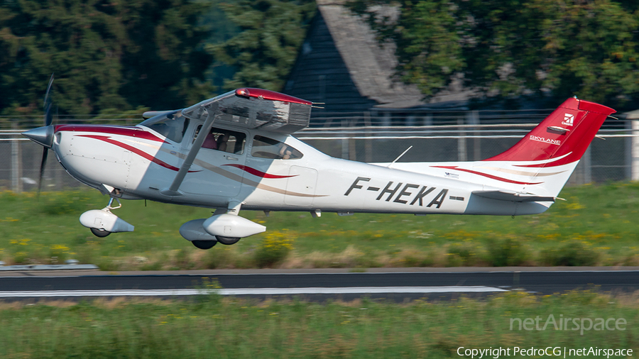 (Private) Cessna 182T Skylane (F-HEKA) | Photo 658151